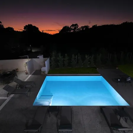 Апартаменты Louvre Sidari