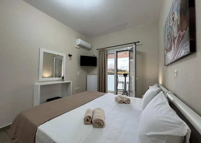 Louvre Sidari * Περουλάδες