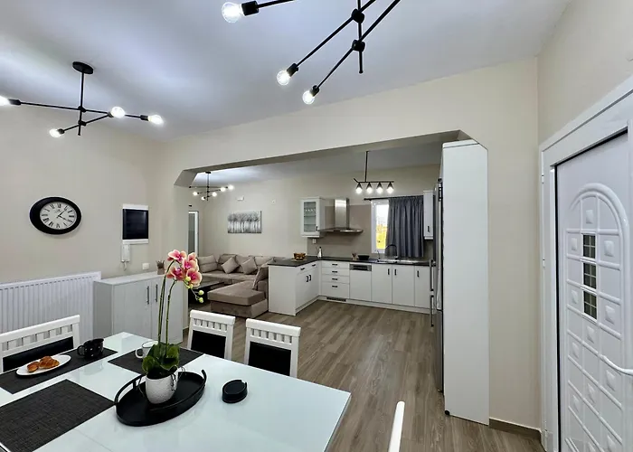 Louvre Sidari Περουλάδες